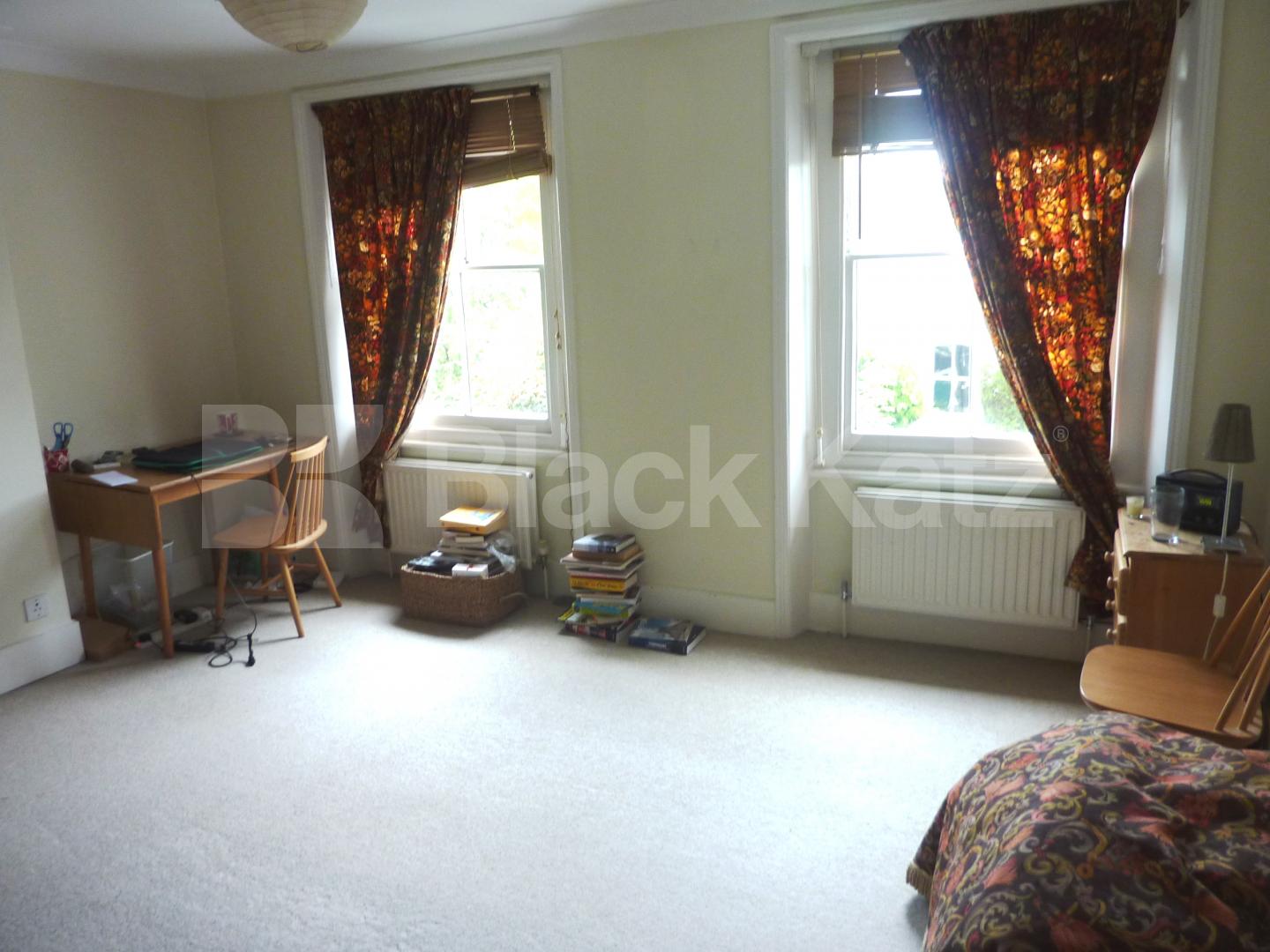 			NEW INSTRUCTION!, 1 Bedroom, 1 bath, 1 reception Flat			 Dartmouth Park Road, DARTMOUTH PARK